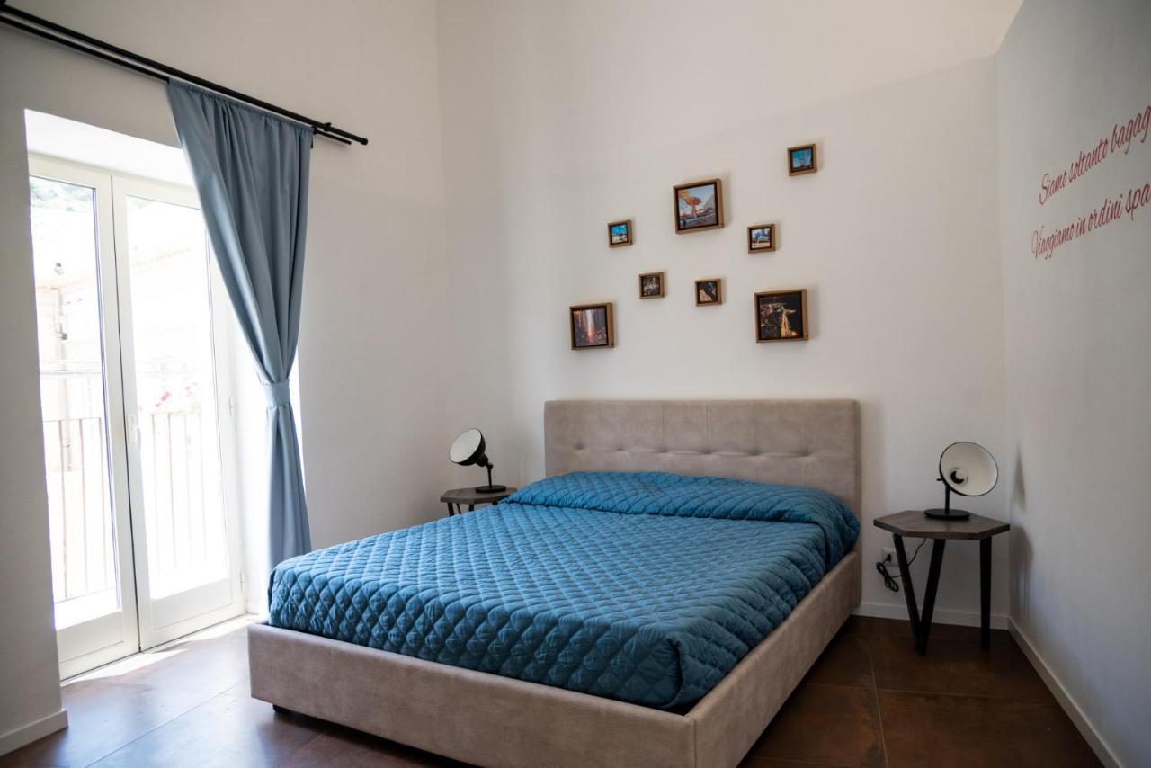 A Casa Di Cassi Hotell Modica Eksteriør bilde